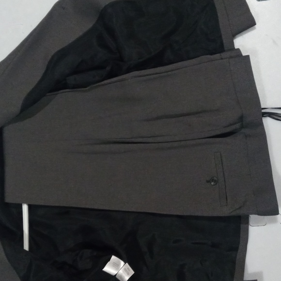 Jones New York blazer and pants - Picture 3 of 8